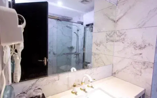 Guangzhou Gauss apartment