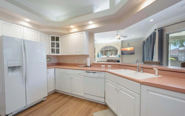 Private Beach & Community Pool