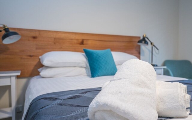 West End Motor Lodge