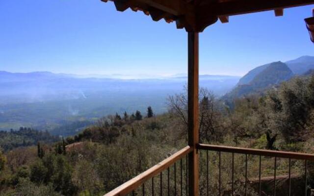 Mistra Estates Villa The Vine