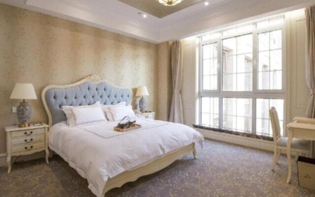 The Golden Beach No.1 Boutique Hotel