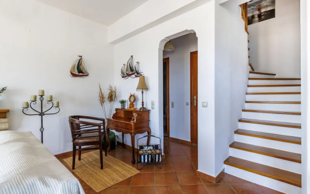 Villa Avaton With Magnificent sea View and Skopelos Town