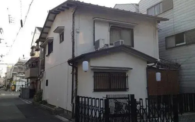 Shin-Osaka Backpacker's Hostel