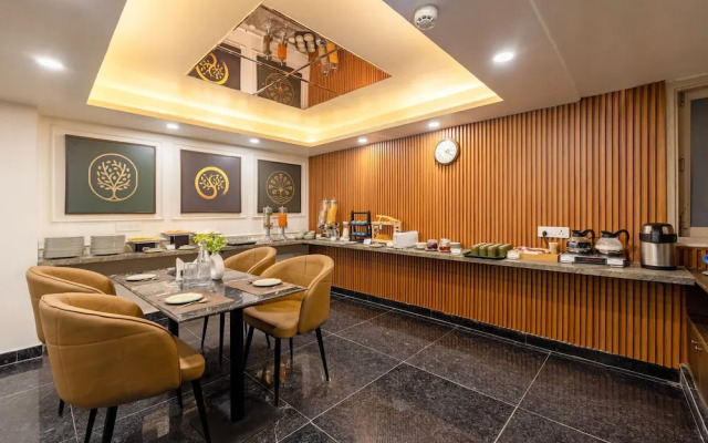 Saltstayz Premier - Paschim Vihar