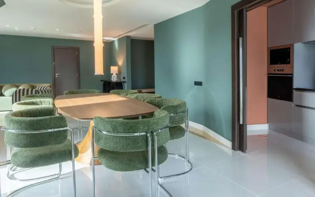 Cenica Porto Hotel, Curio Collection by Hilton