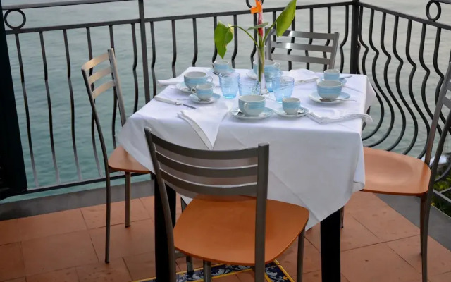 House Cielo blu