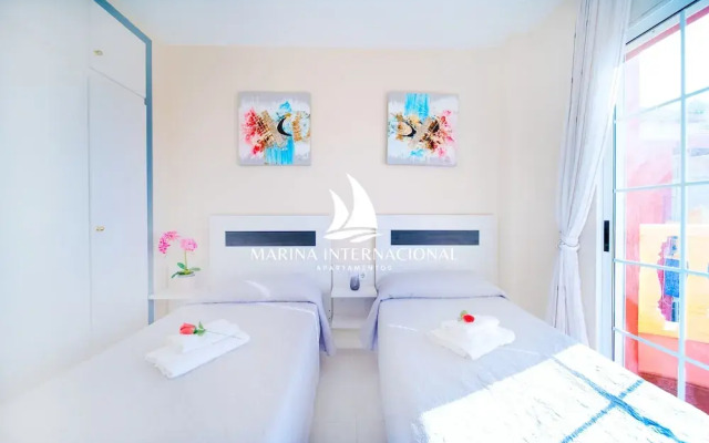 Apartamentos Marina Internacional