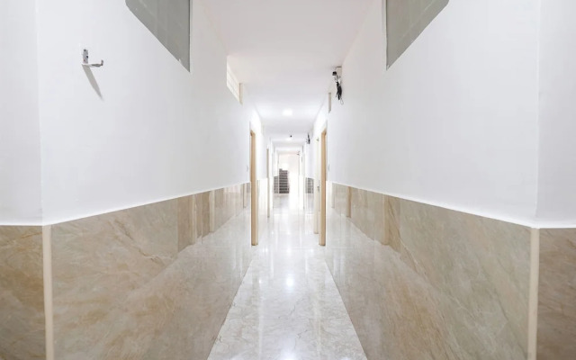 Fabhotel Humming Suites
