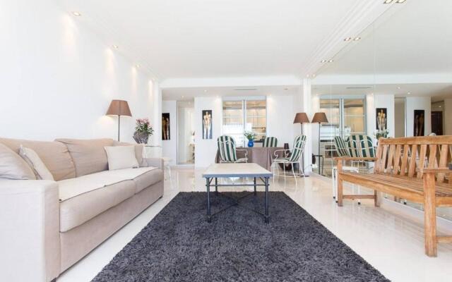 Sea View 3 Beds Next To Palais