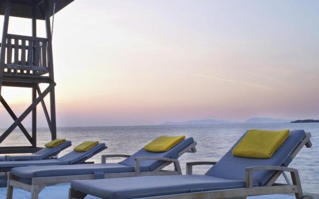 The Westin Athens Astir Palace Beach Resort (Superior Grand Deluxe Sea View/ 20km From Athens)