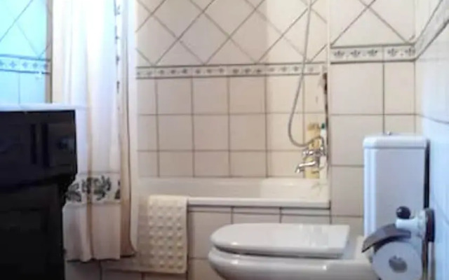 House with 3 Bedrooms in Guisando