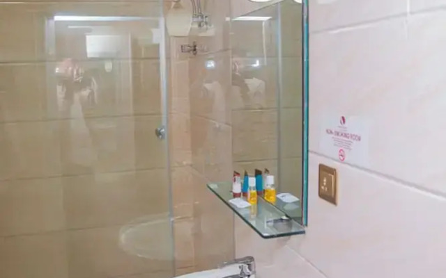 Mahogany Hotel and Suites