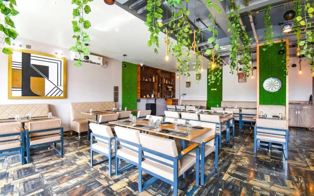 Fabhotel Prime Rajmudra