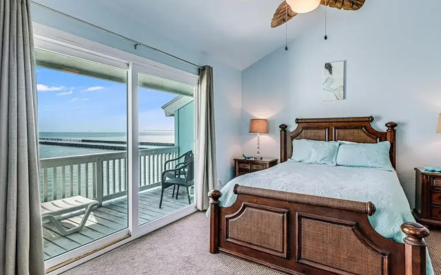 Bayfront Paradise K302 3 Bedroom Condo