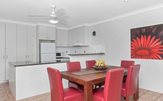 The Villas Palm Cove