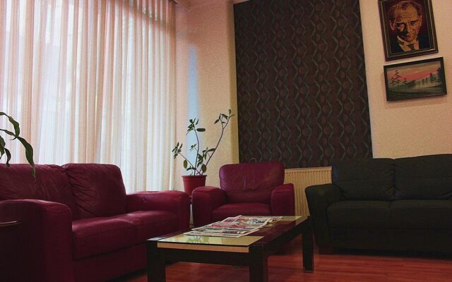Ferah Hotel