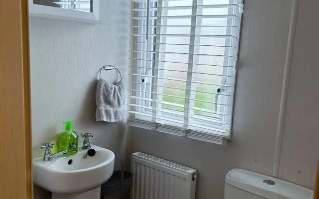 3 bed Stunning Caravan Situated nr Whitstable