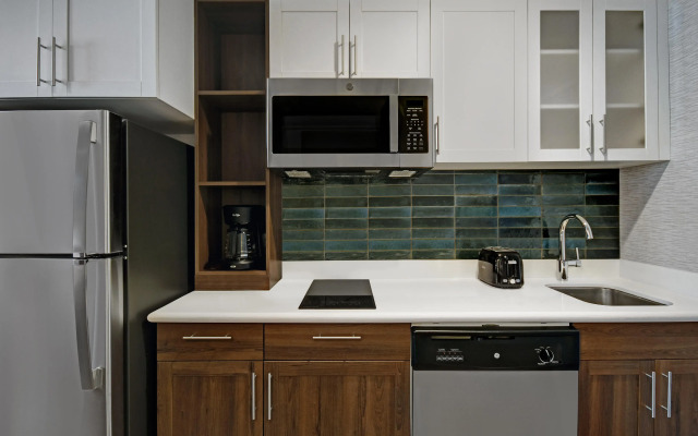 Staybridge Suites Houston Galleria Area by IHG