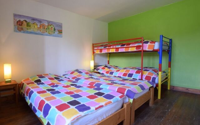 Two Homes in one Location, Ideal for Larger Groups who Want a lot of Space - фото 2