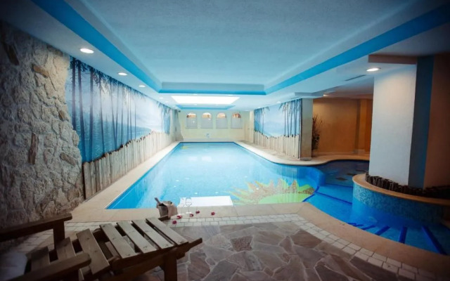 Albergo Dimaro Wellness & Family Hotel