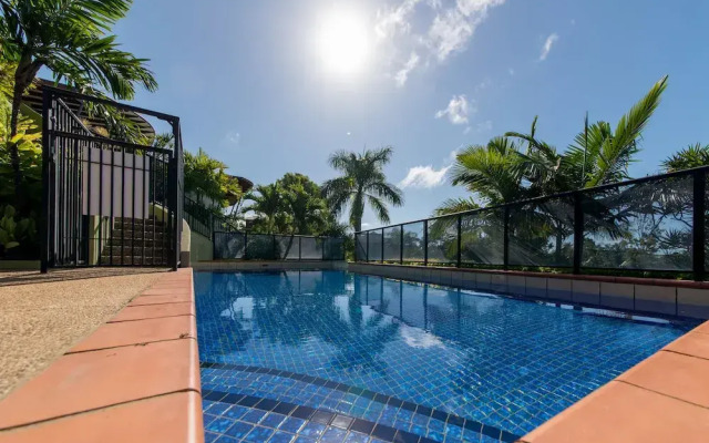 Paradise Penthouse at Waves