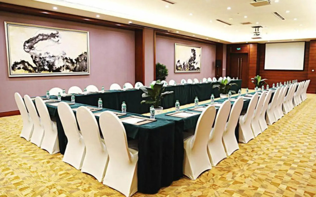 Rianjie Hotel - Yuntai Jiaozuo