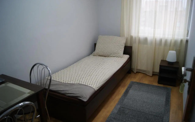 Hostel Mira