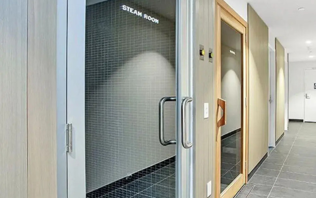 IfStays EQ Tower Apartment
