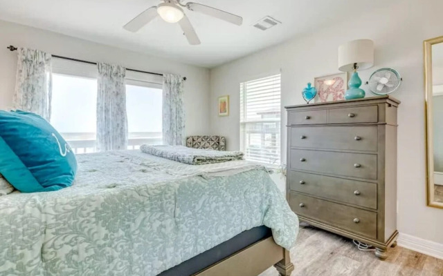 Catch a Wave to Paradise