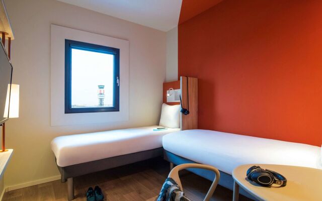 ibis budget Rotterdam The Hague Airport