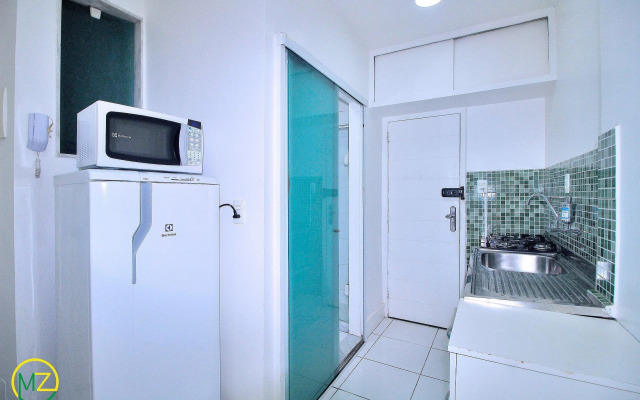 Studio vista mar para 4 pessoas em Copacabana