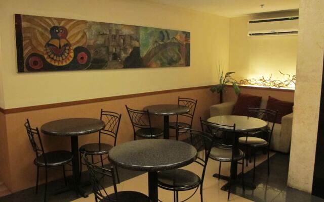 Gran Prix Hotel & Suites Cebu