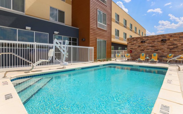 Fairfield Inn & Suites Cotulla