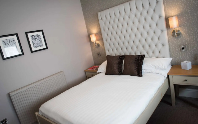 The County Hotel