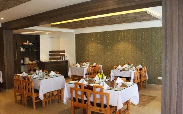 Empires Hotel Puri