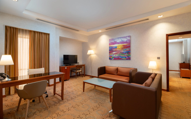Holiday Inn Kuwait by IHG