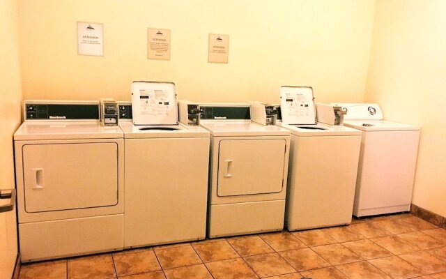 Trend Mountain Hotel & Conference Centre