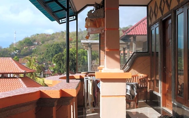 Harmony Guest House by ZUZU