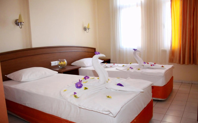 Elegant Baronessa Apart Hotel