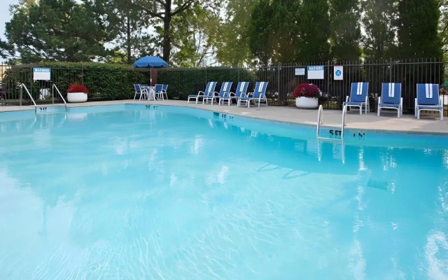 Holiday Inn Express Detroit-Warren by IHG