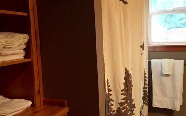 River Rock Mountain Cabin