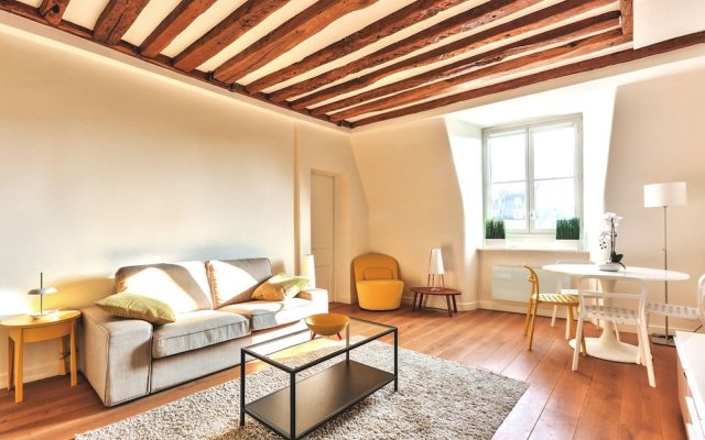 Luxury apartment - Place des Victoires