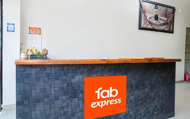 Fabexpress Olive Inn