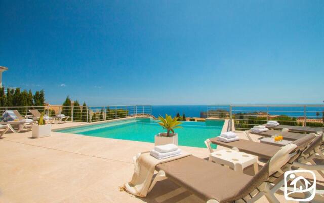 Villa Punta Vista 6 by Abahana Villas