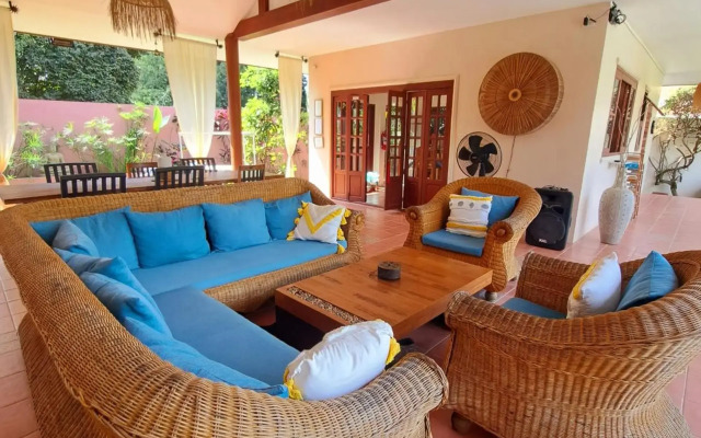 Laura's Guest House Samui