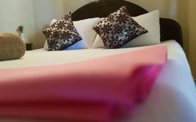 No.11 Uptown EconoStay