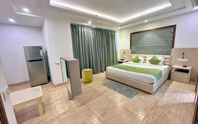 Red Rose Homestay - Rooms with Kitchenette