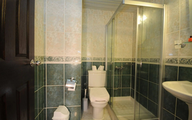 Mert Seaside Hotel