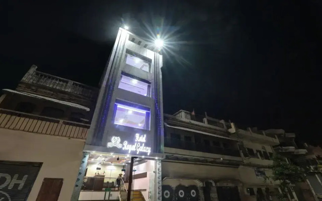 Itsy Hotels Royal Galaxy