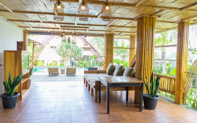 West Break Bali Medewi